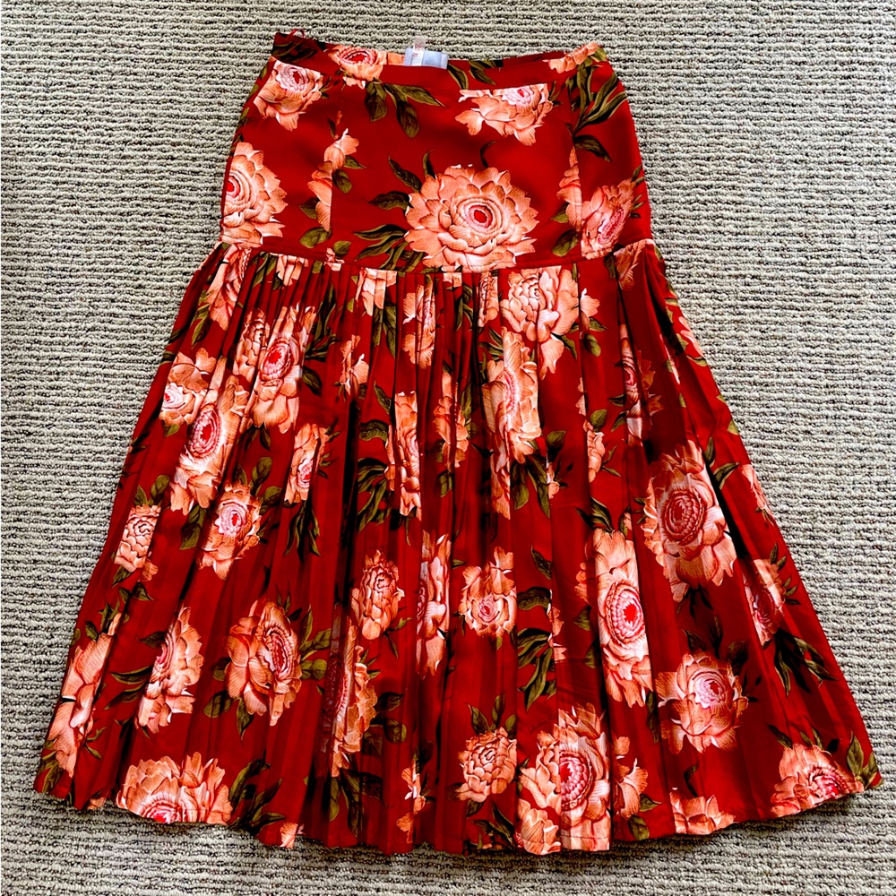 Salvatore Ferragamo 100% Silk Skirt